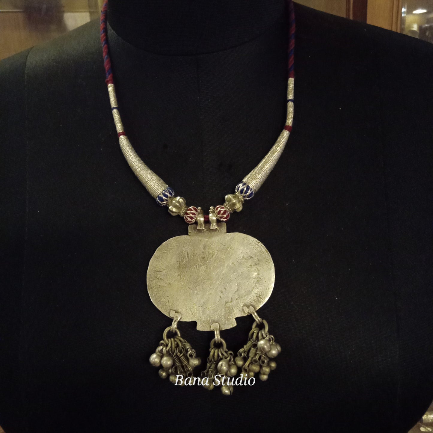 Folk Pendant Bana Studio