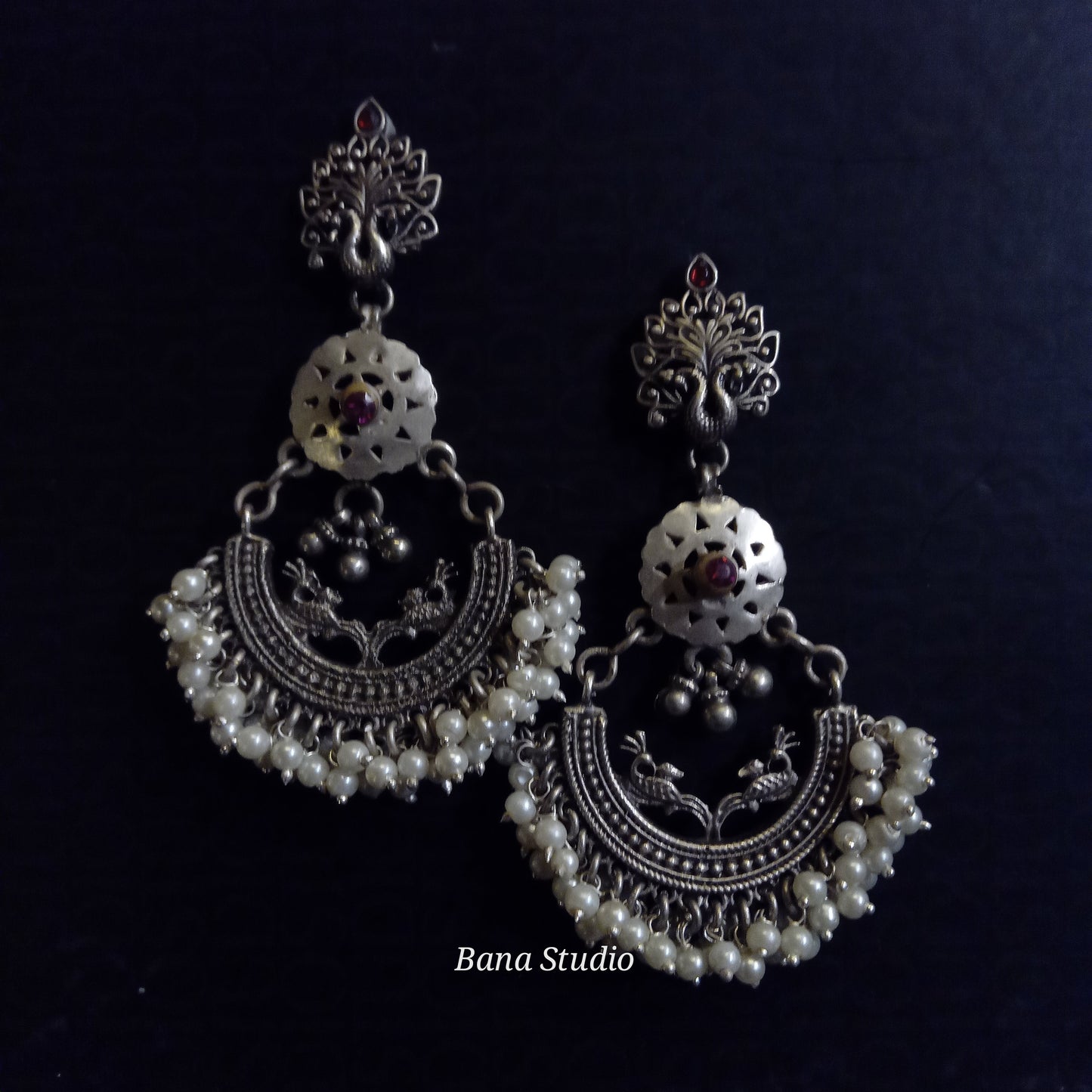 Mor Earrings