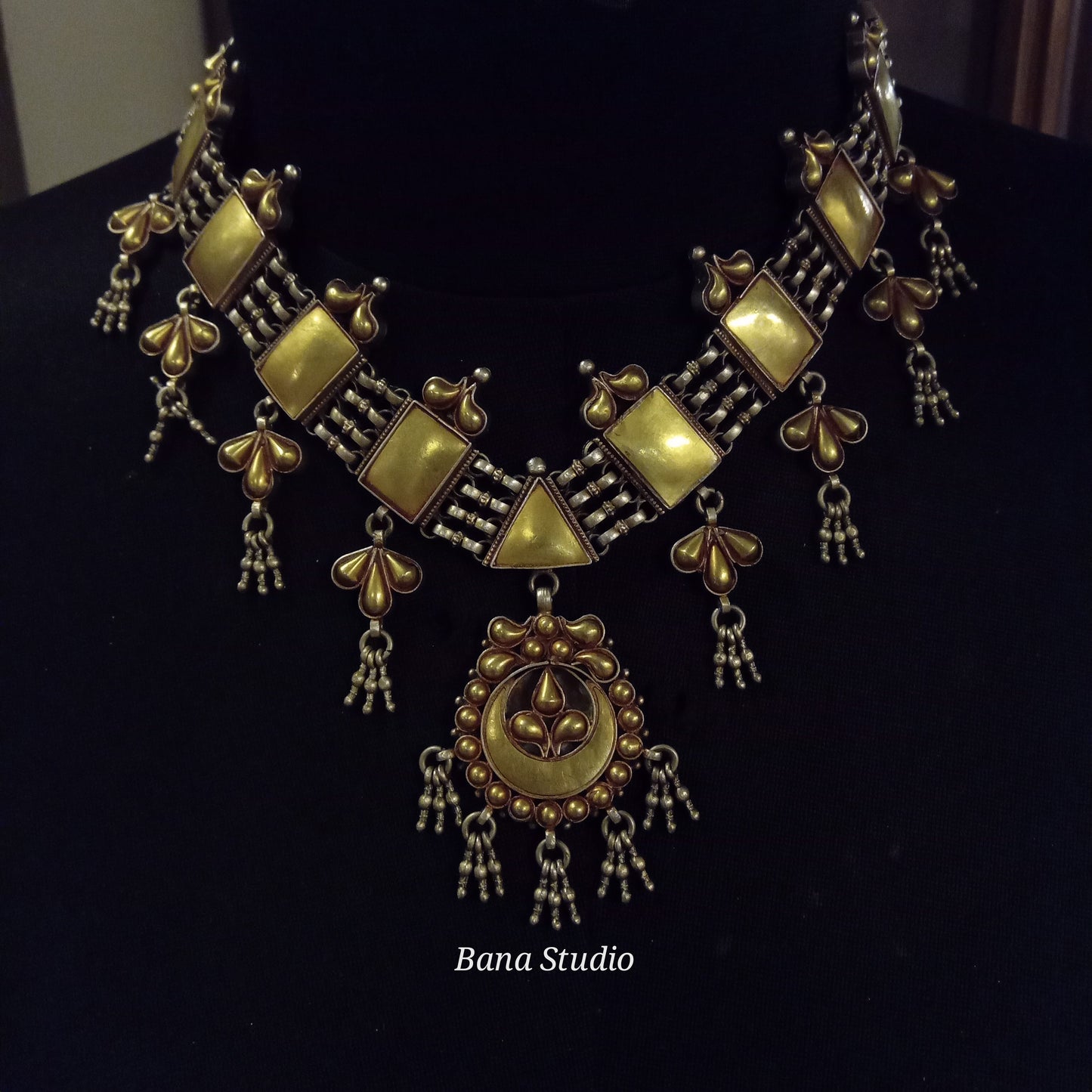 Raj Necklace