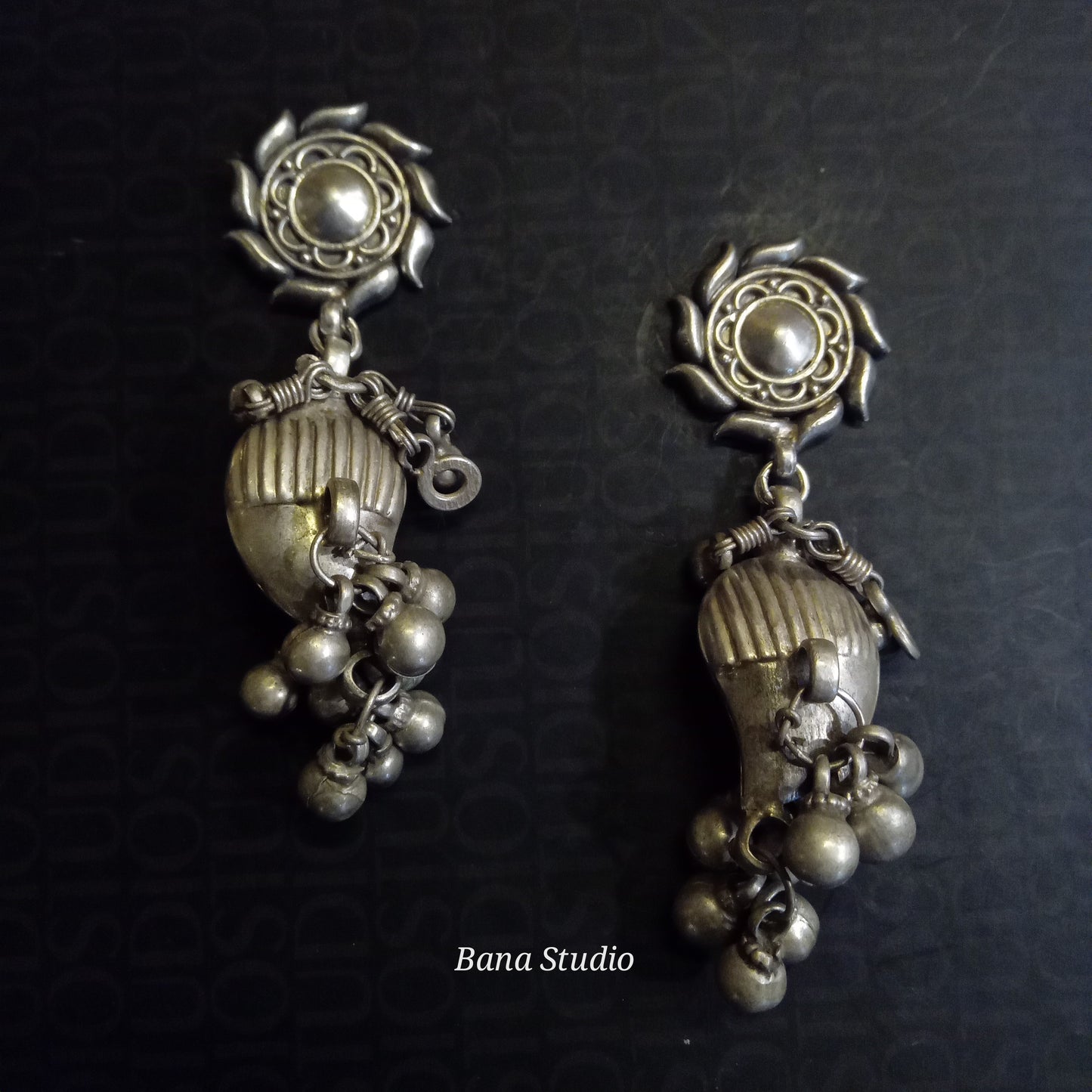 Aamia Earrings