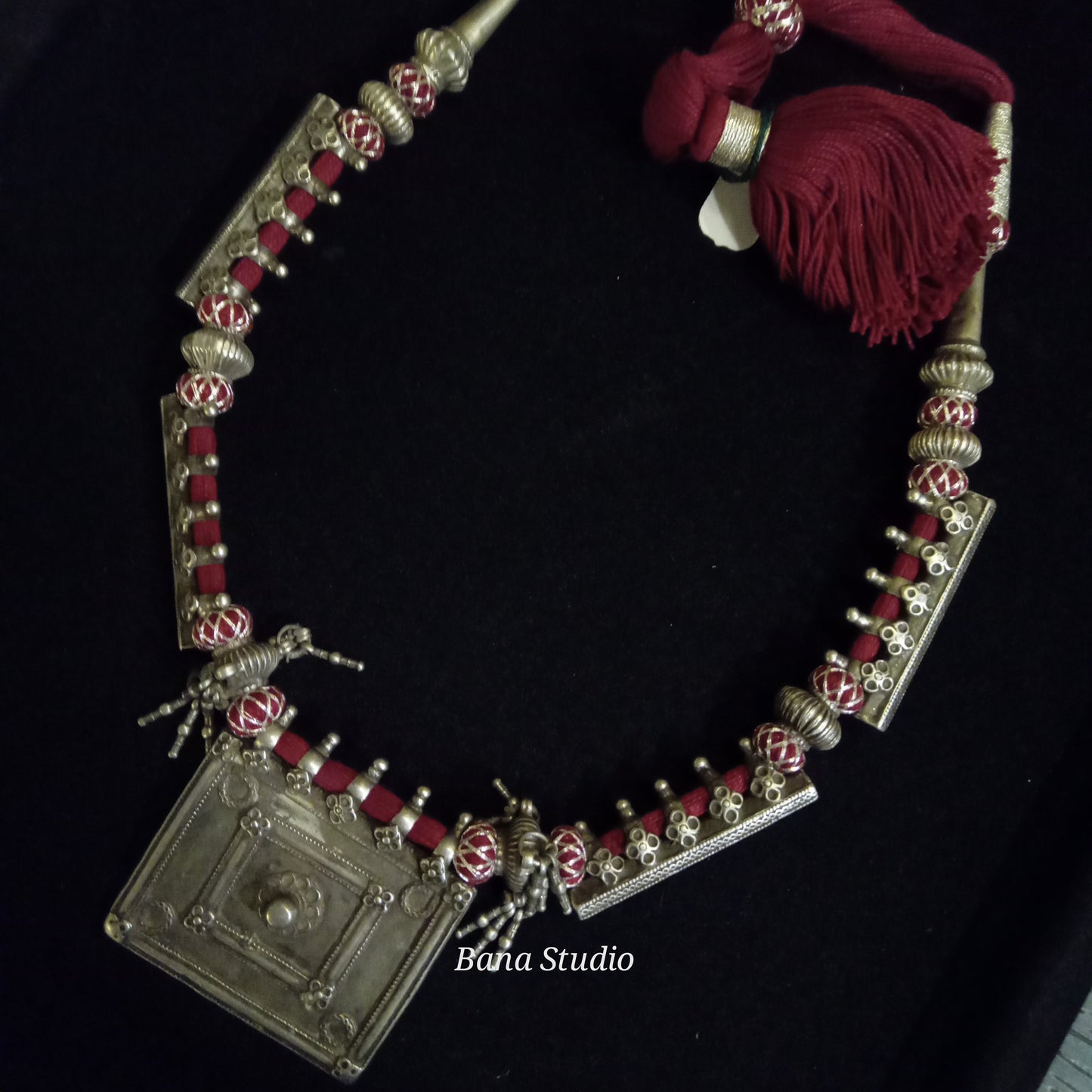 Raj Folk Necklace