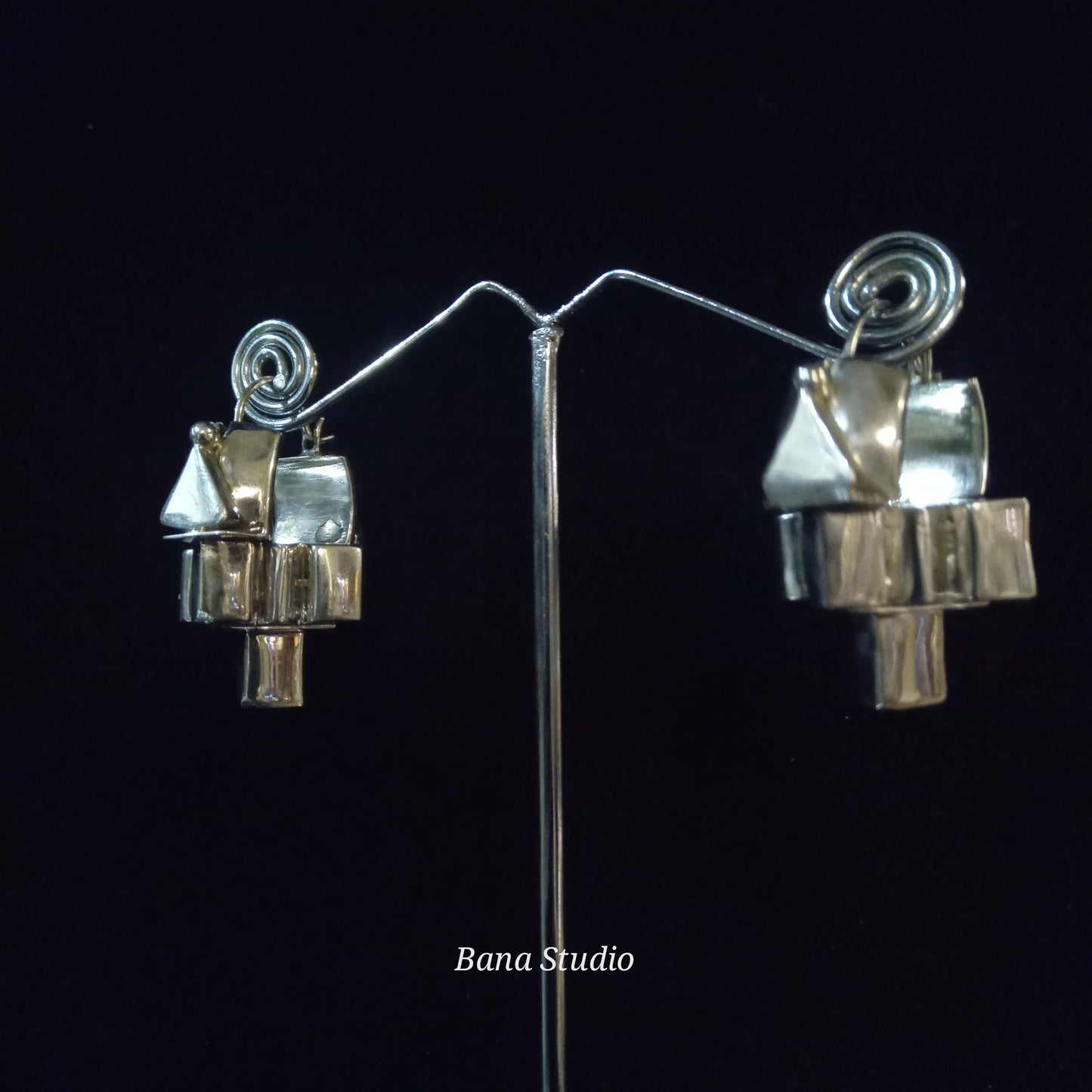 Thandatti Earrings