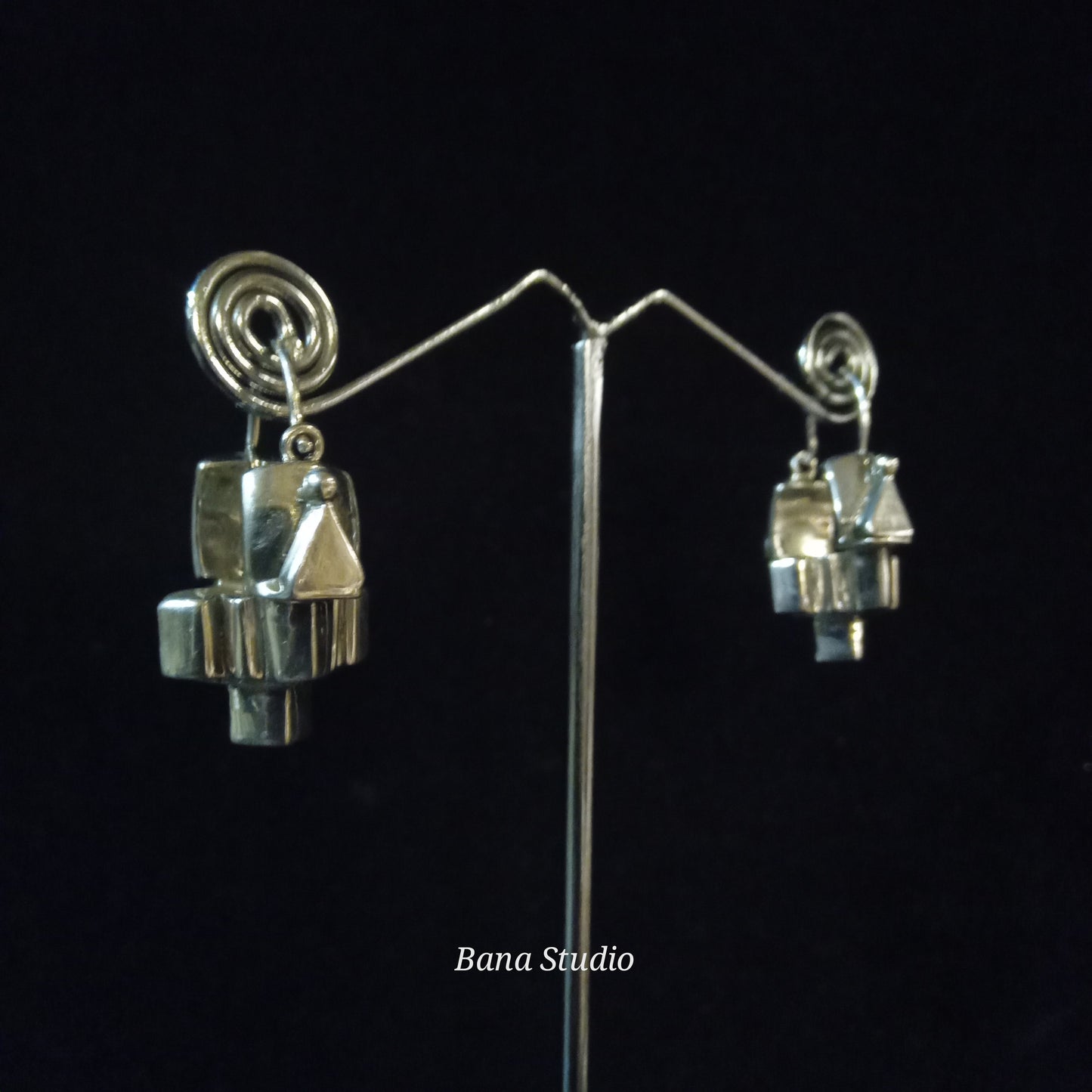 Thandatti Earrings