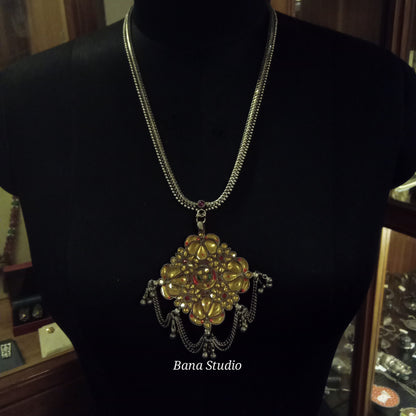 Kundan Pendant