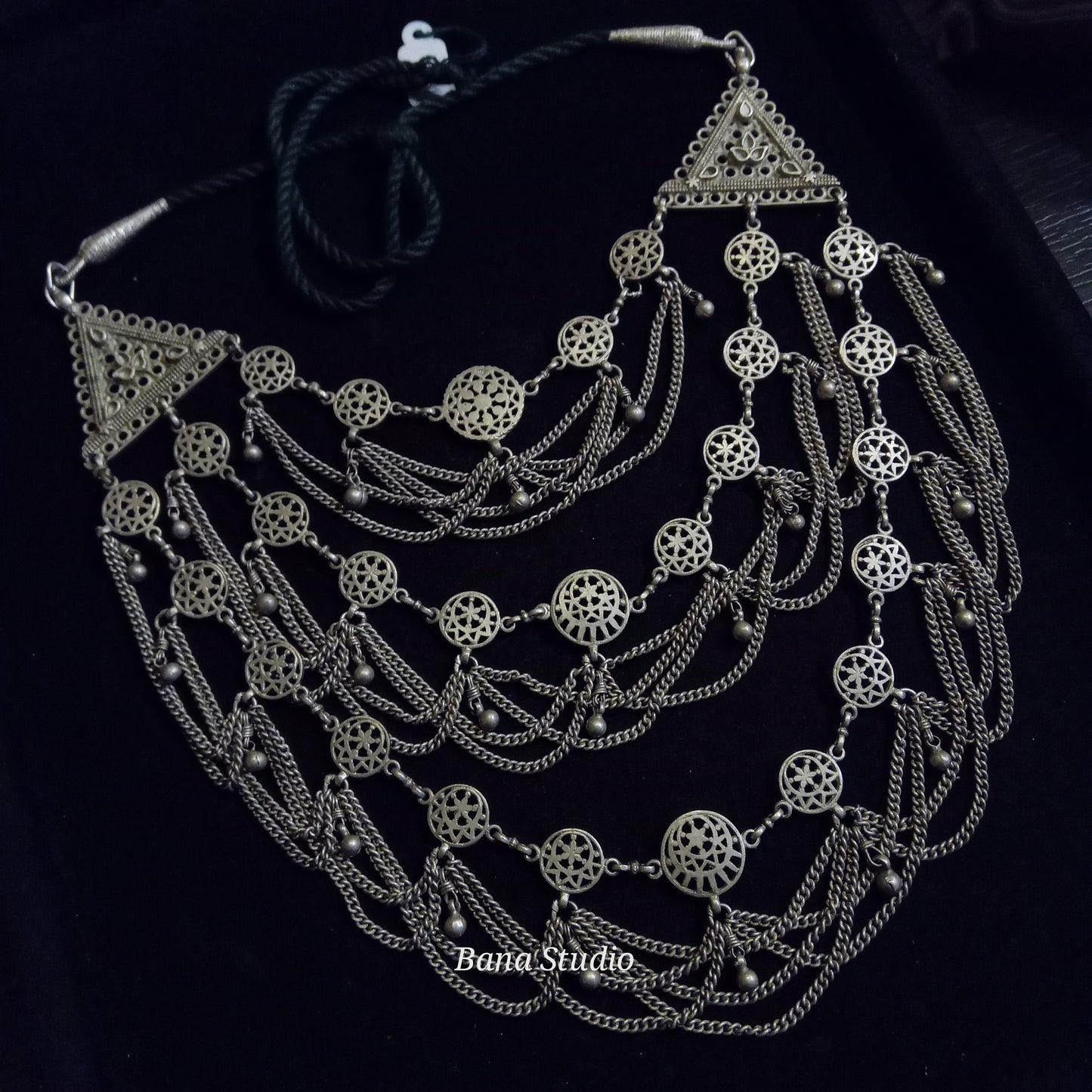 Jhalar Necklace