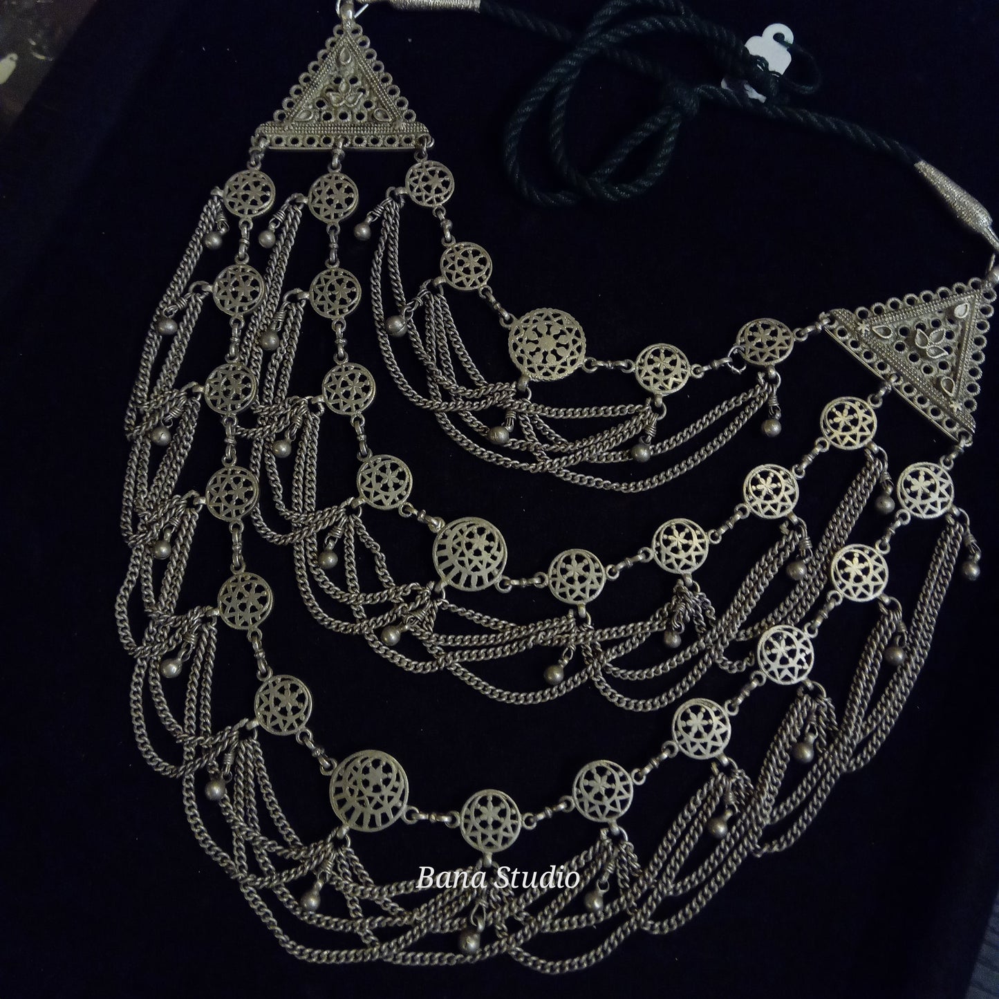 Jhalar Necklace