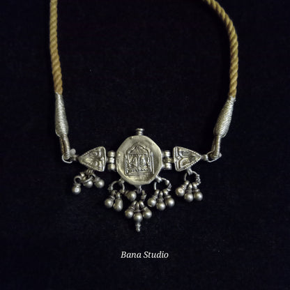 Vishnupada Choker