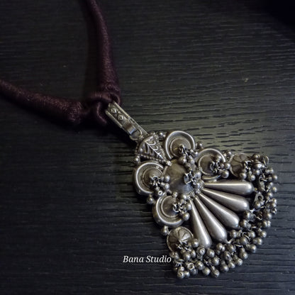 Pankhi Pendant