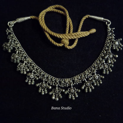 Jhalar Necklace