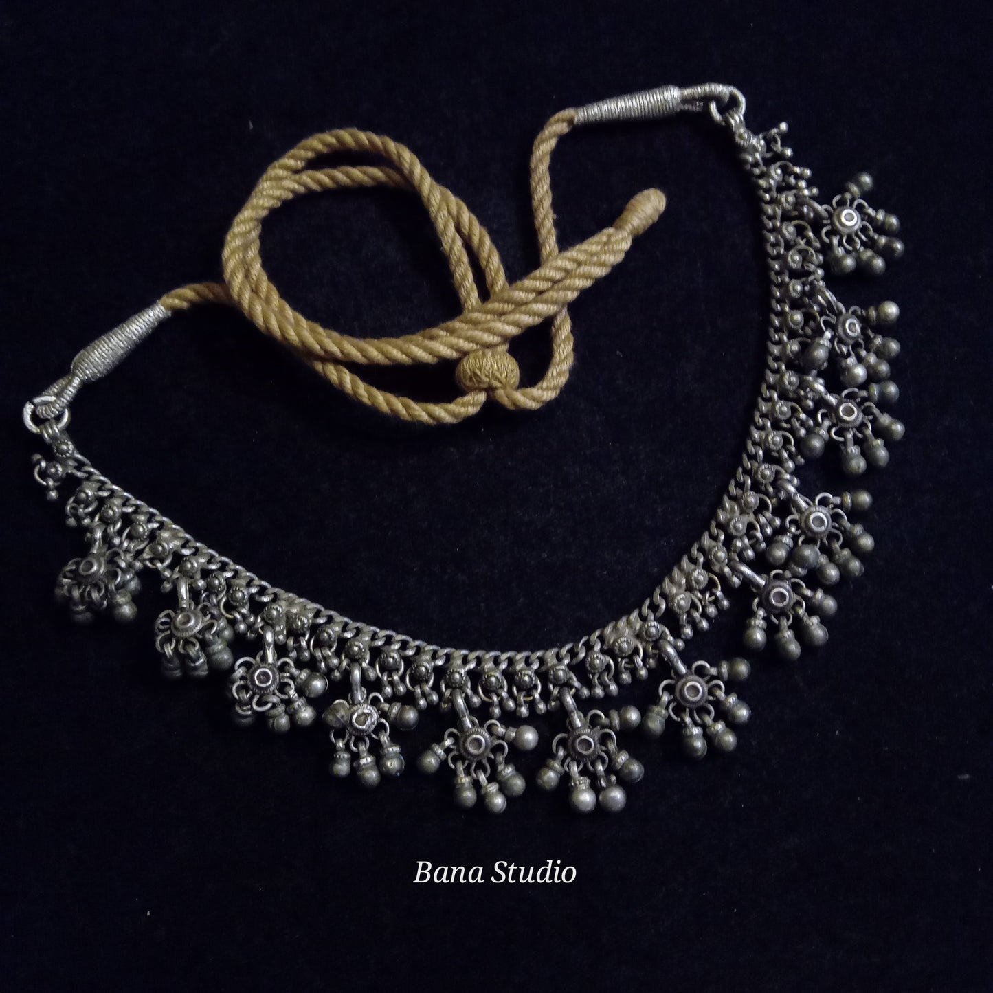 Jhalar Necklace