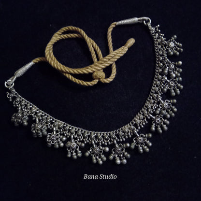 Jhalar Necklace