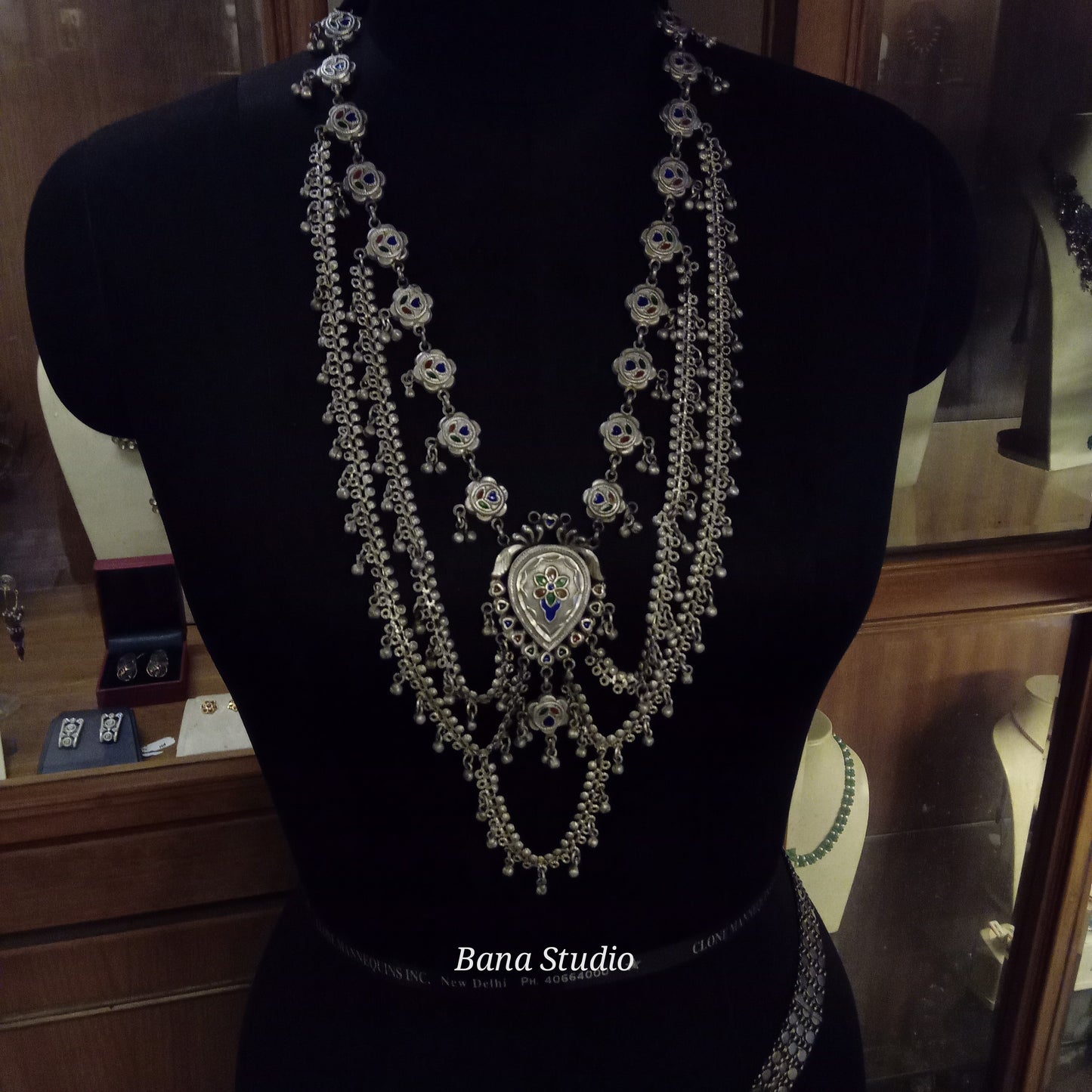 Jhalar Necklace