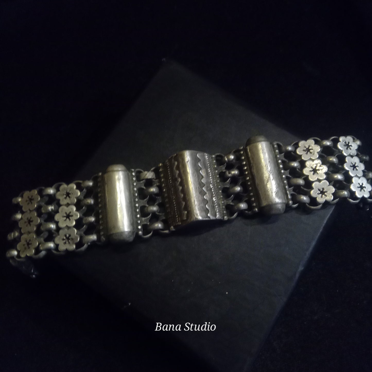 Jantar Bracelet