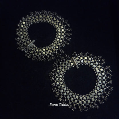 Paan Payezeb Anklets