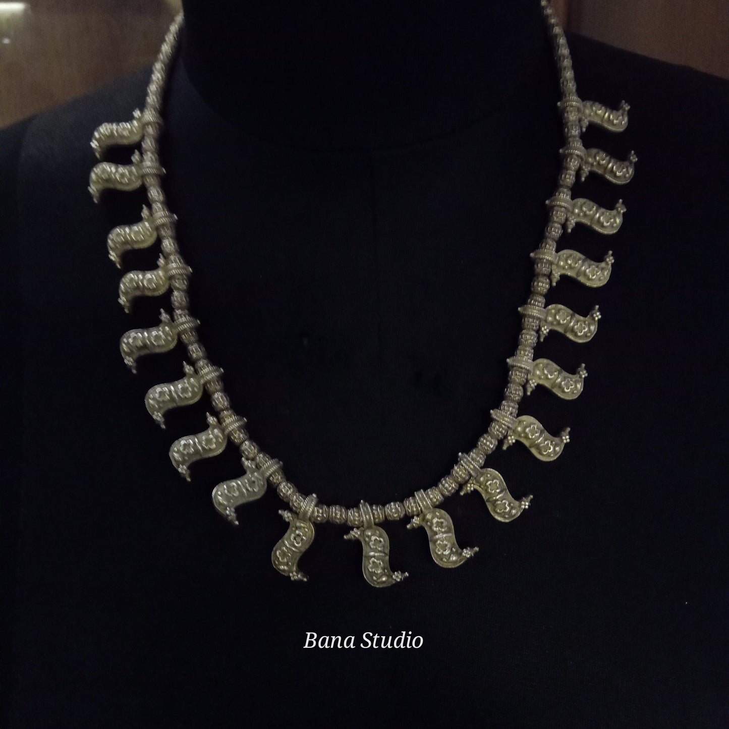 Puri Necklace