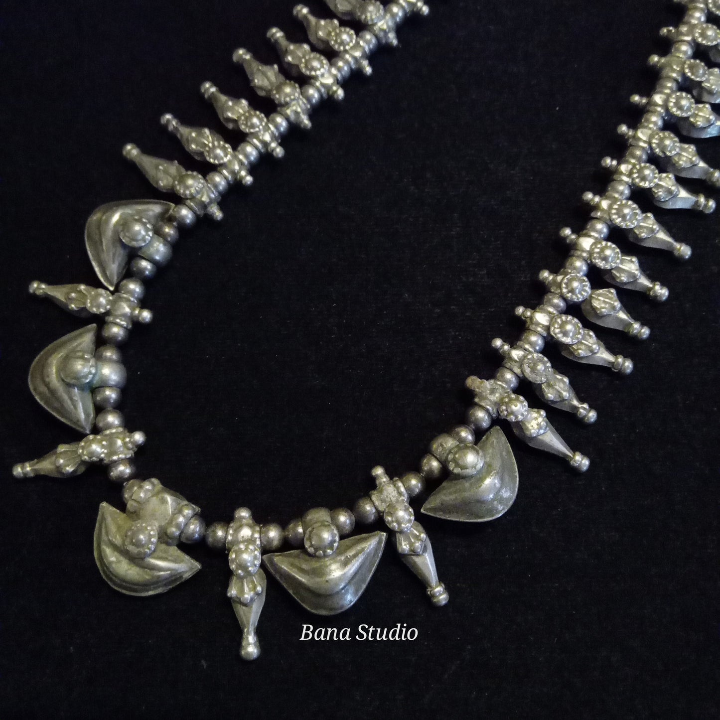 Chameli Necklace