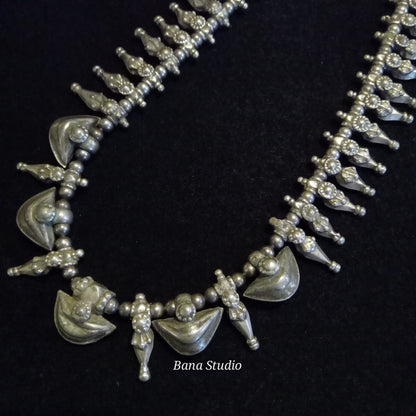 Chameli Necklace