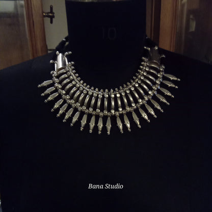 Tharu Necklace