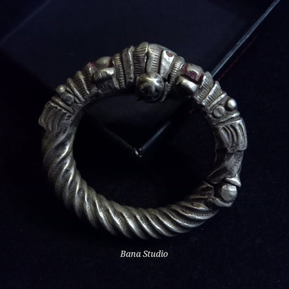 Makra Bracelet