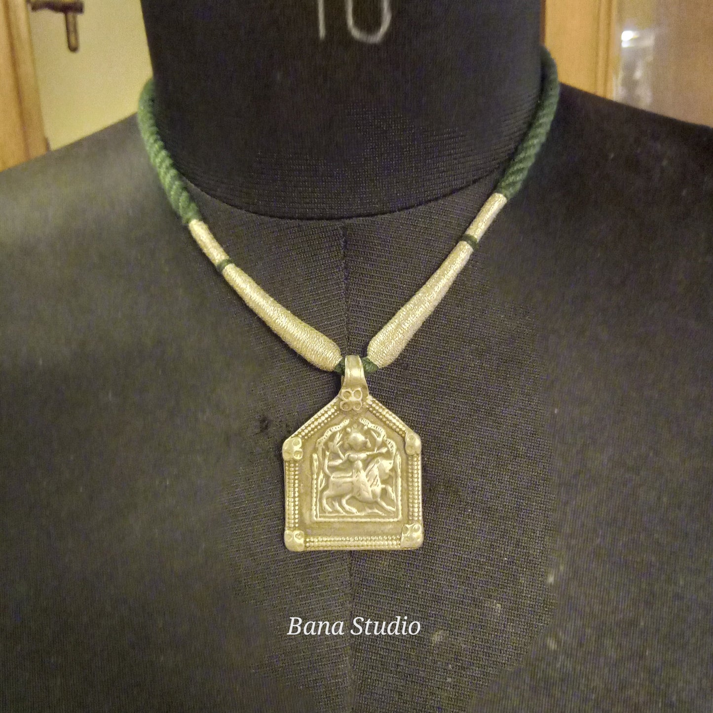 Tribal Pendant Bana Studio