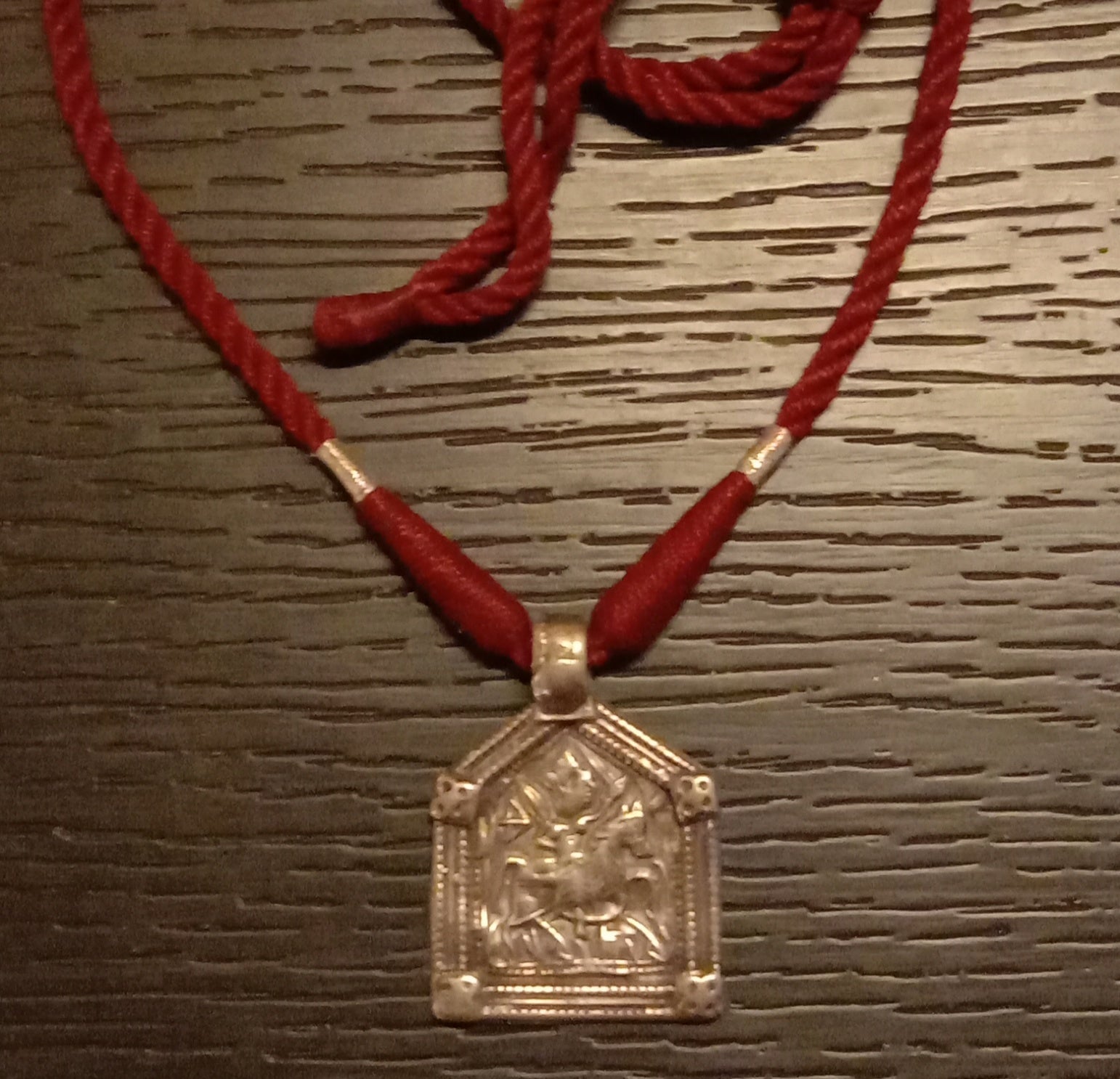 Tribal Pendant Bana Studio